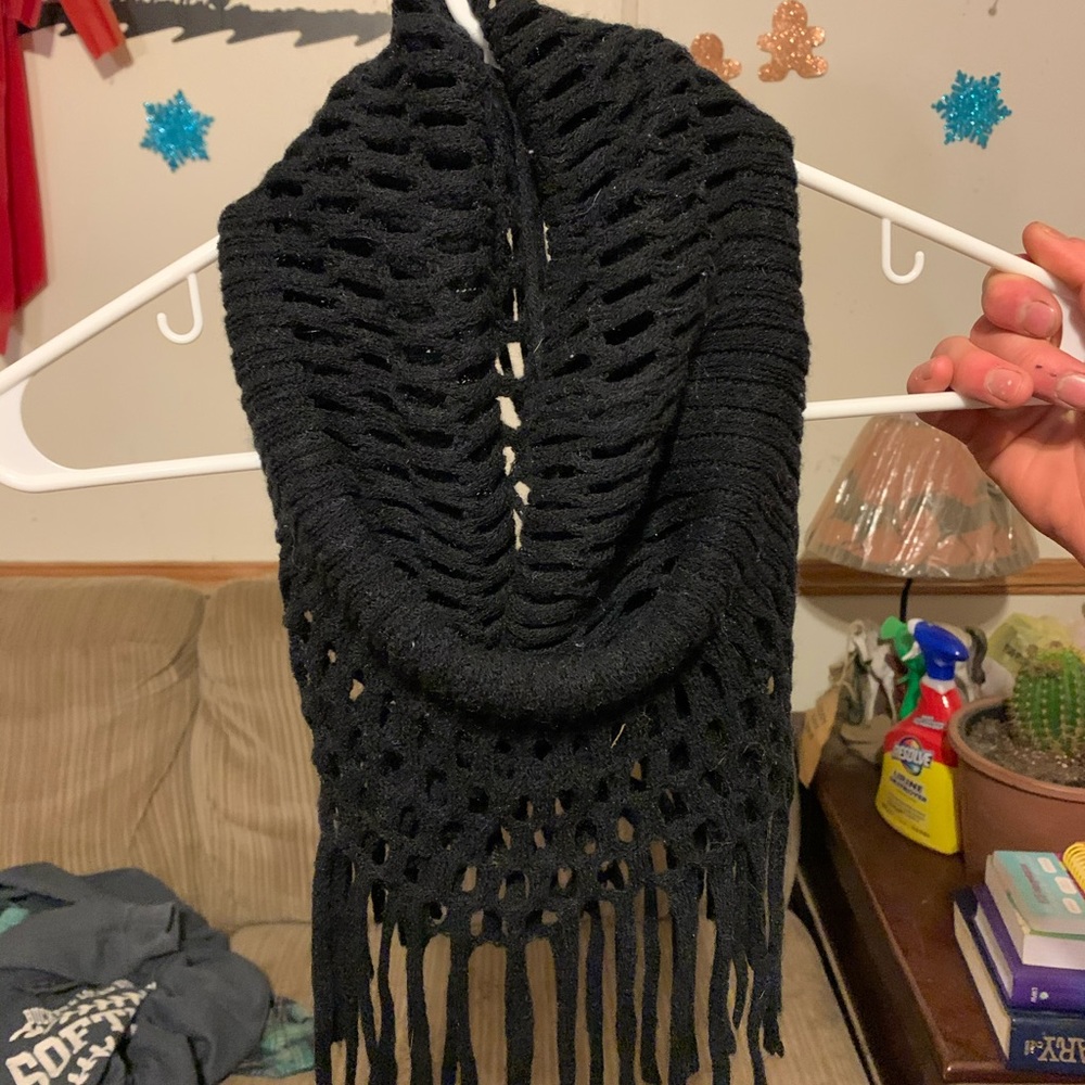 Black scarf